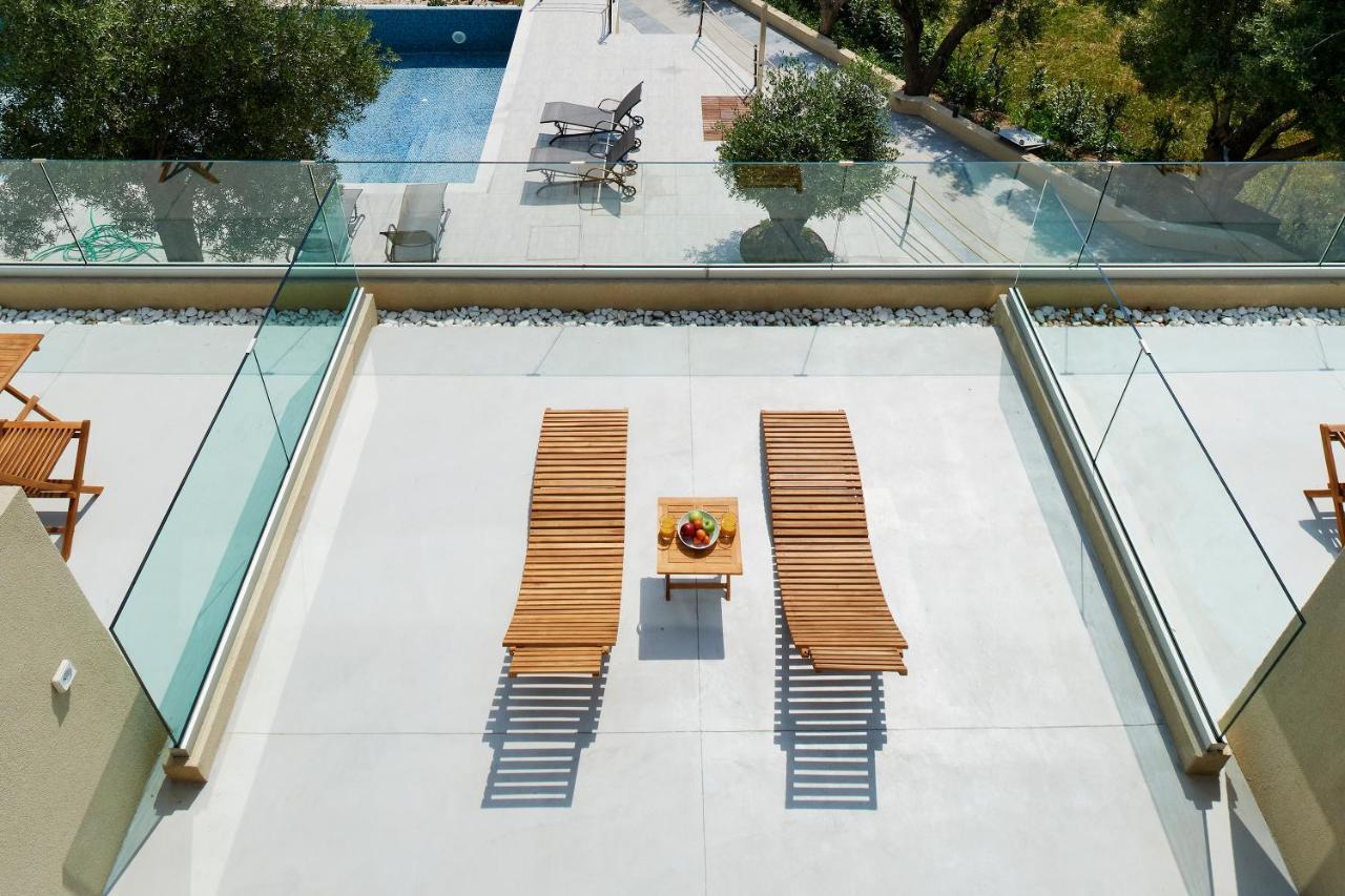 Chronos Hotel Porto Koufo Ngoại thất bức ảnh