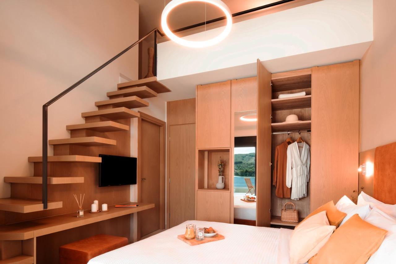 Chronos Hotel Porto Koufo Ngoại thất bức ảnh